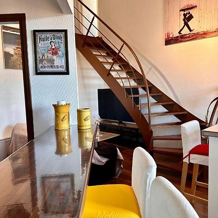 Appartamento Petit Nid Cosy Au Coeur Du Puy 1 A 5 Personnes Le Puy-en-Velay Esterno foto