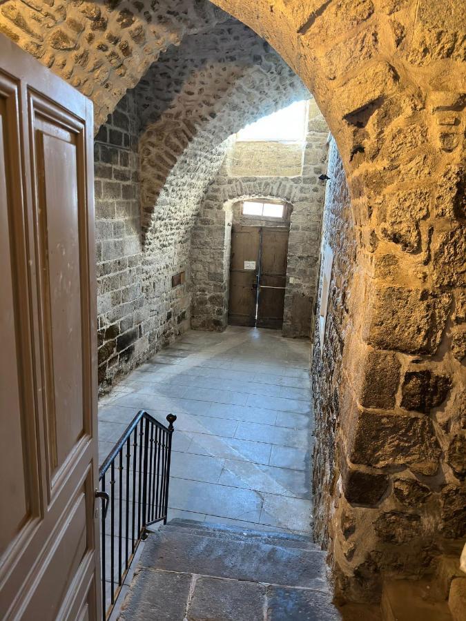 Appartamento Petit Nid Cosy Au Coeur Du Puy 1 A 5 Personnes Le Puy-en-Velay Esterno foto